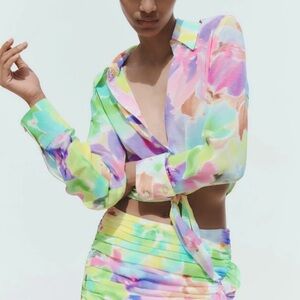ZARA- Knotted Printed Crop Shirt NWT